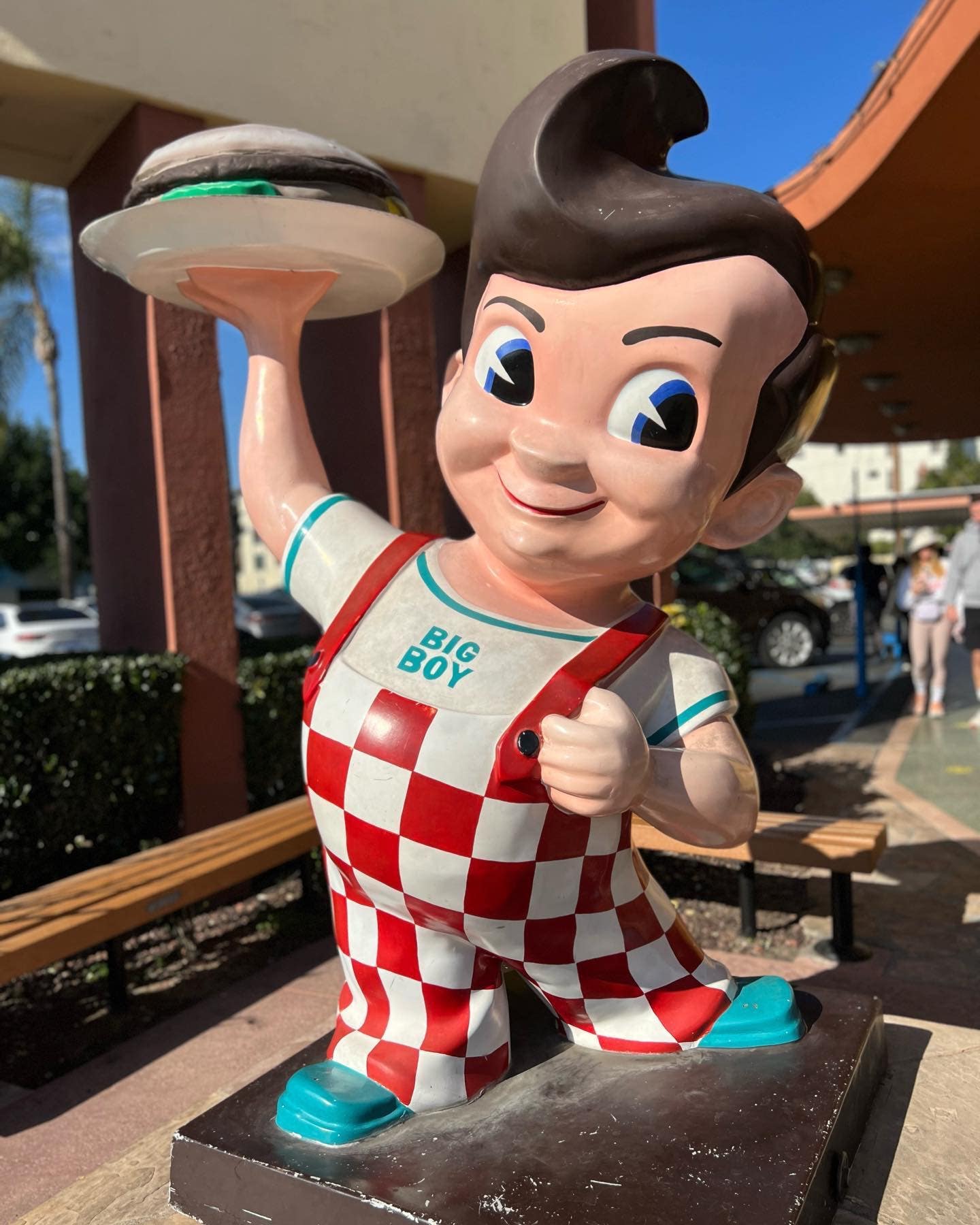 Bob's Big Boy: The Story of an LA Icon | Discover Los Angeles